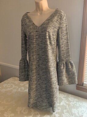Banana Republic Black White Flared Sleeve V-Neck Dress Small S Tweed